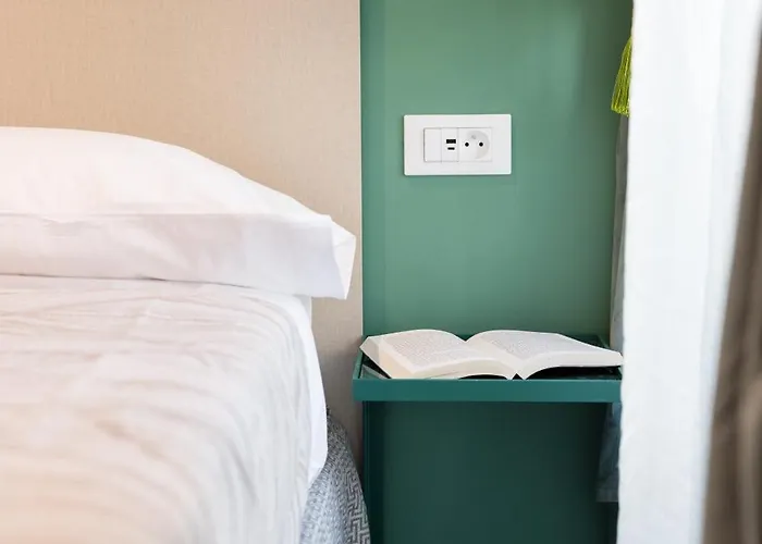 My Bed & Breakfast 3*