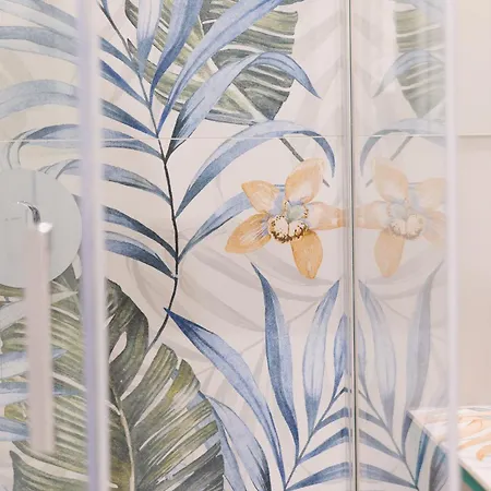 My Bed & Breakfast 3*